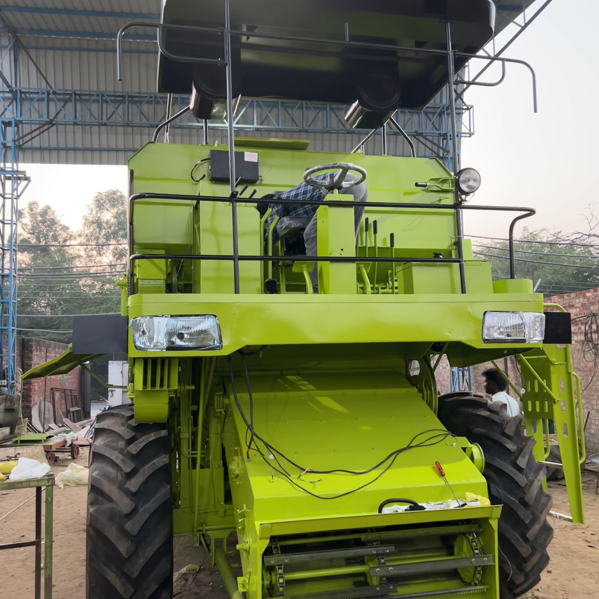 Parmatma combines | Bhadson