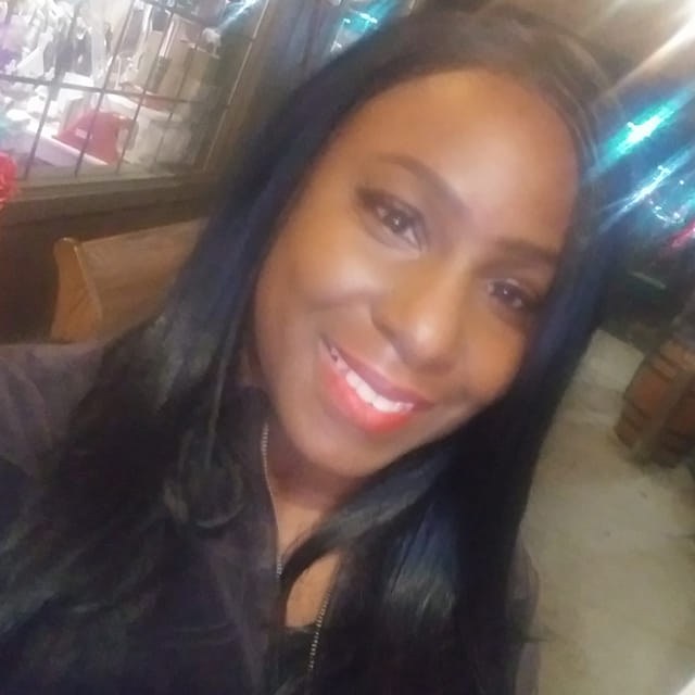 Monica Gray | Facebook