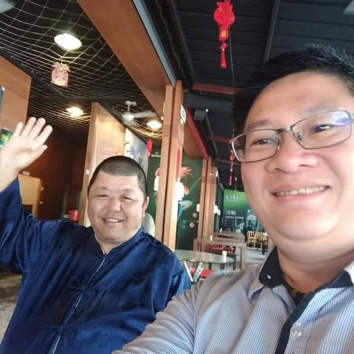 [花間一壺茶]茶。壺。器。茶道藝術。檜木擺件。討論交流會館。 | 戴國隆全手工竹藝 | Facebook