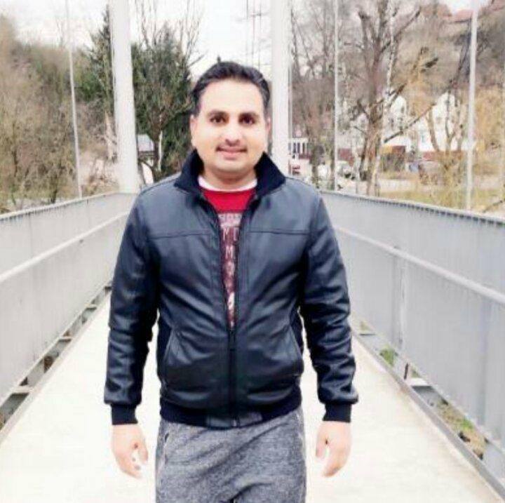 Mohsin Iqbal