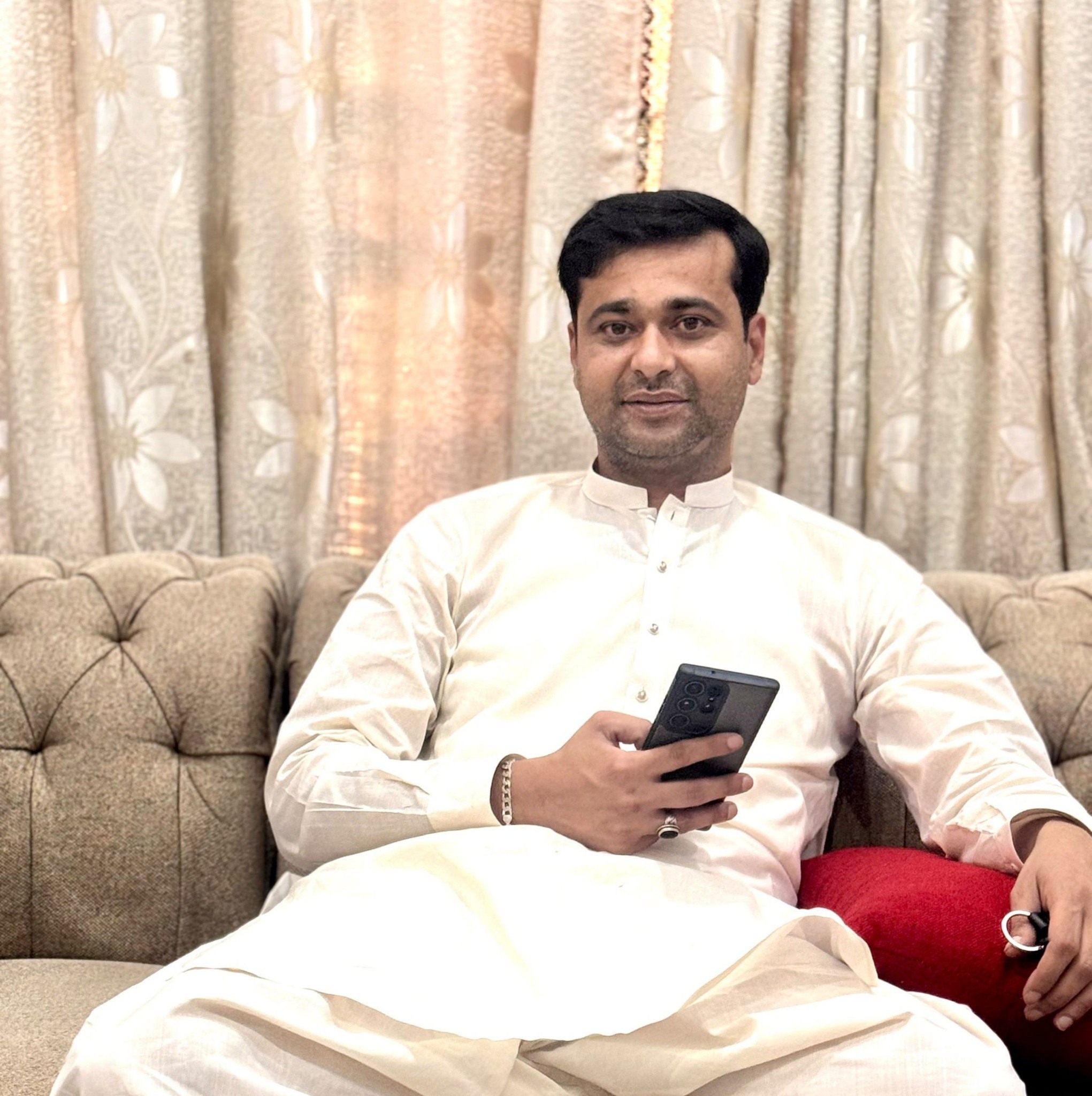 اب اس پر کوئی حل بتا دیں خوش رہے اور خوشیاں بانٹے ️ # #fypシ゚ #fypシ゚ ...