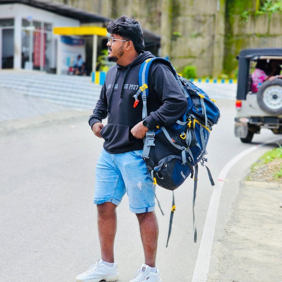 Roshan R Ravi
