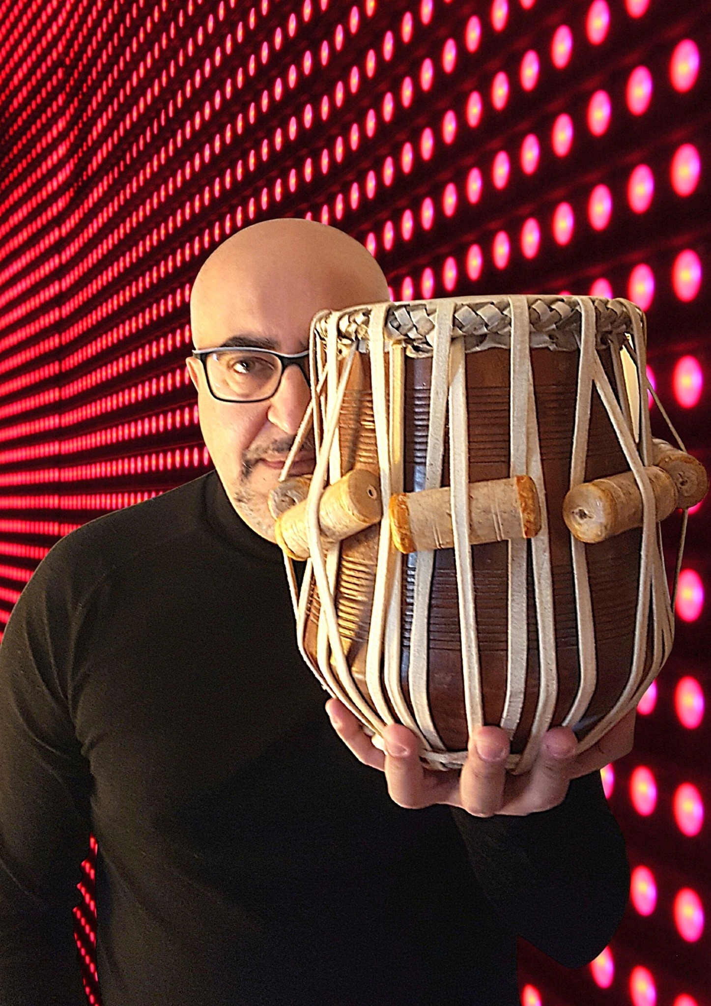 We have with us a beautiful, professionally crafted tabla. Tabla: 5.75 ...