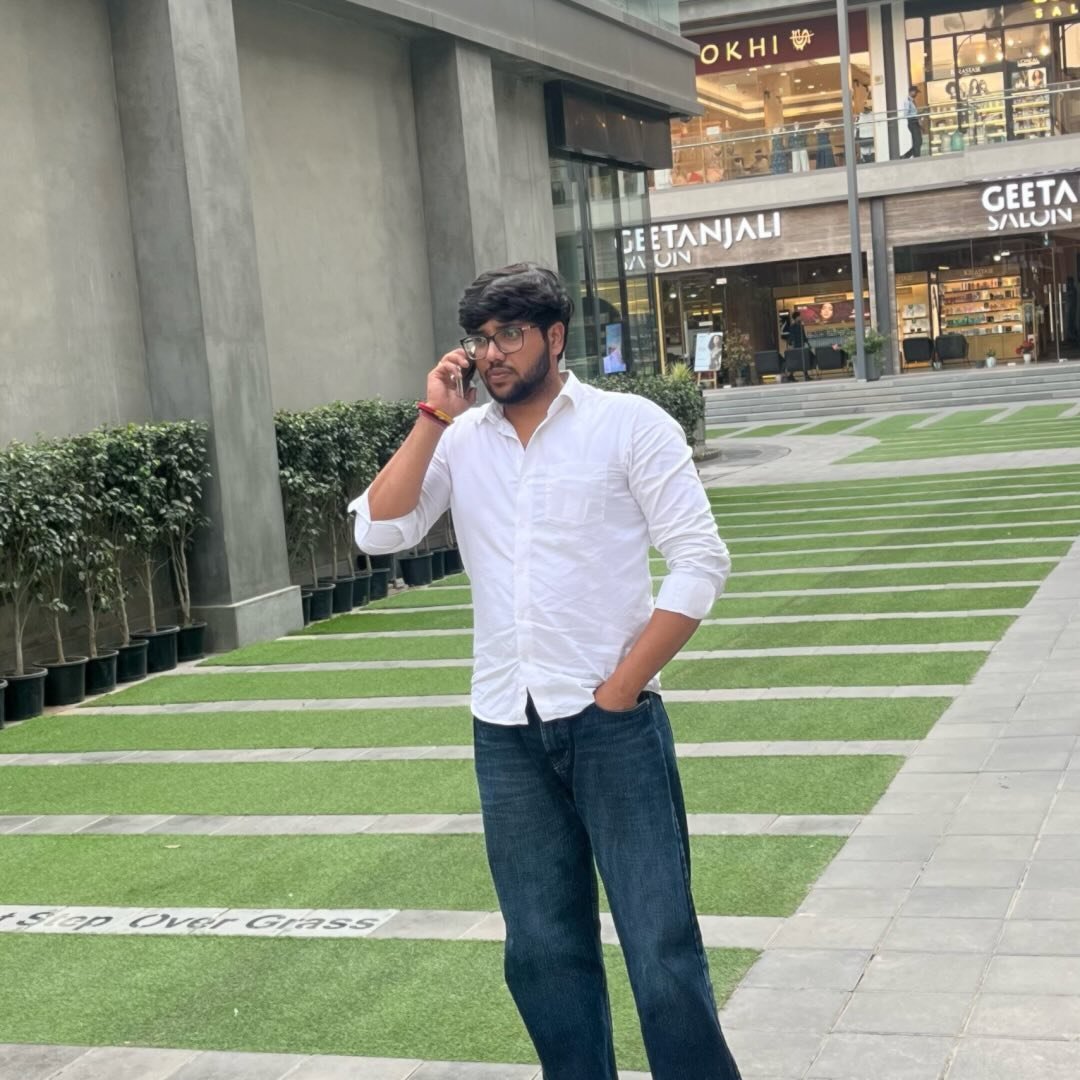 SUSHANT LOK 2, Gurgaon 📍 SEC - 56 ☑️ 4 BHK + Study + Servant ☑️. 502 Sq ...