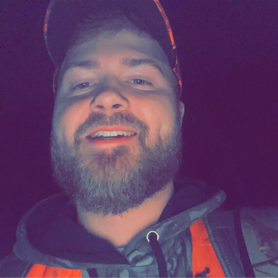 Josh Thomas (@josh.collucci.1) • Facebook, Connect with friends
