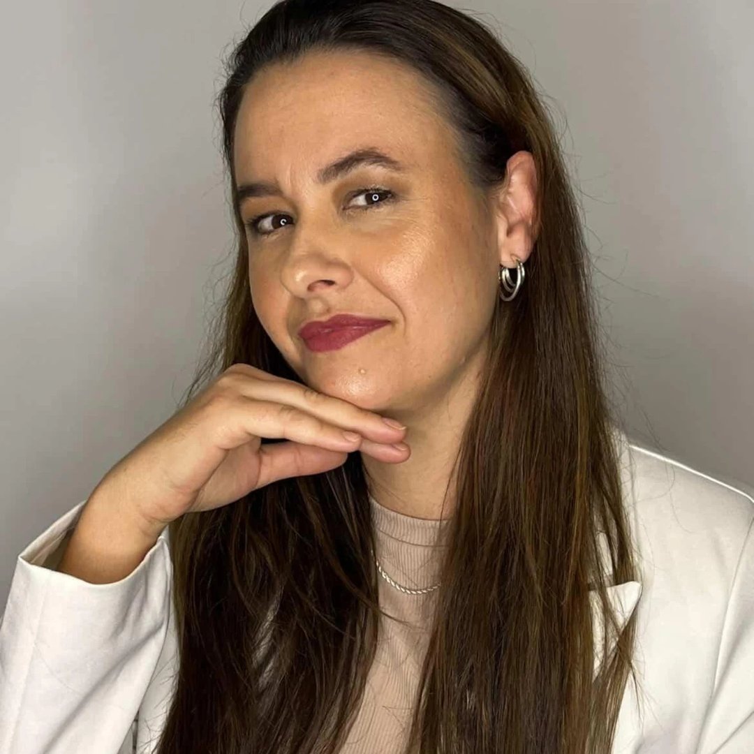 Simone Maria Castro Alves