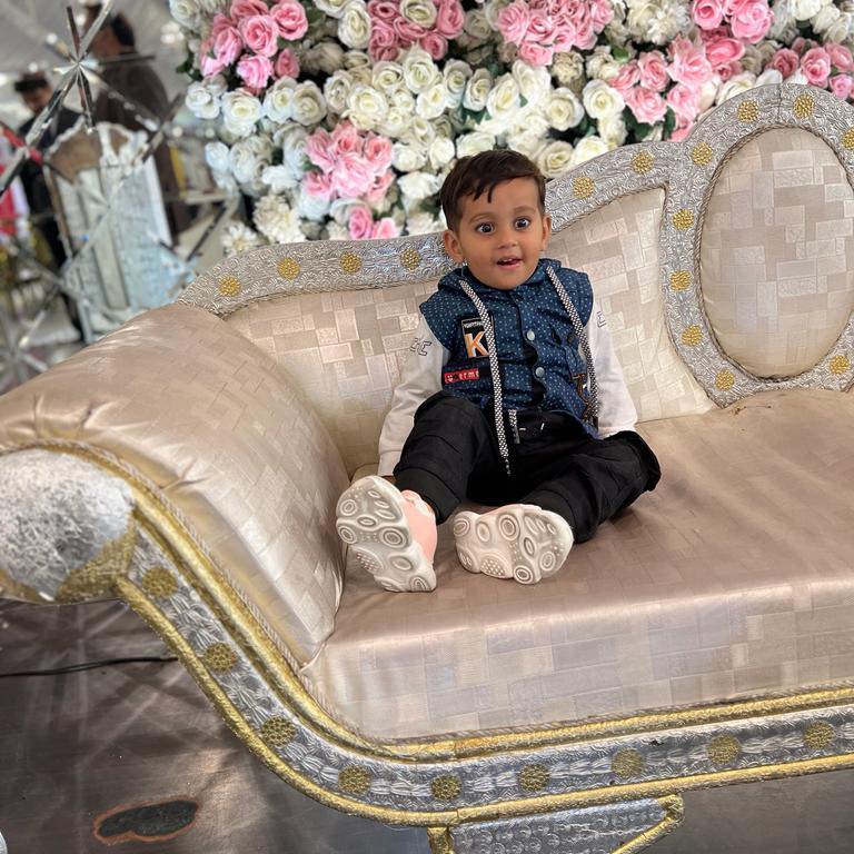 Humza Jee