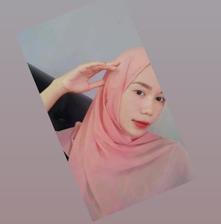 Ini adalah tutorial mengoncek buah mangga🤣 Kalau di tempat kalian ...