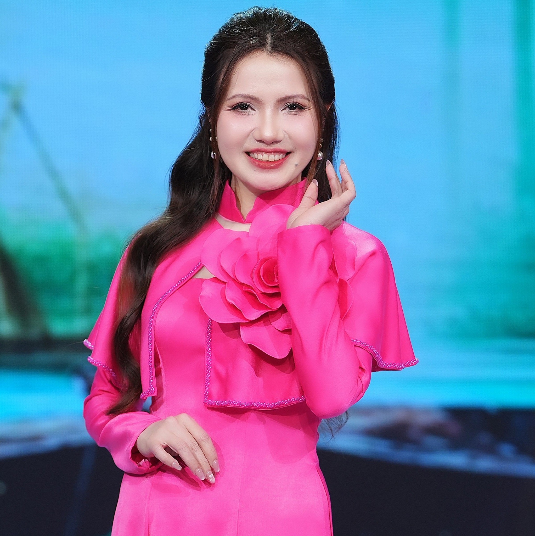 Ca sĩ - Phương Nhung