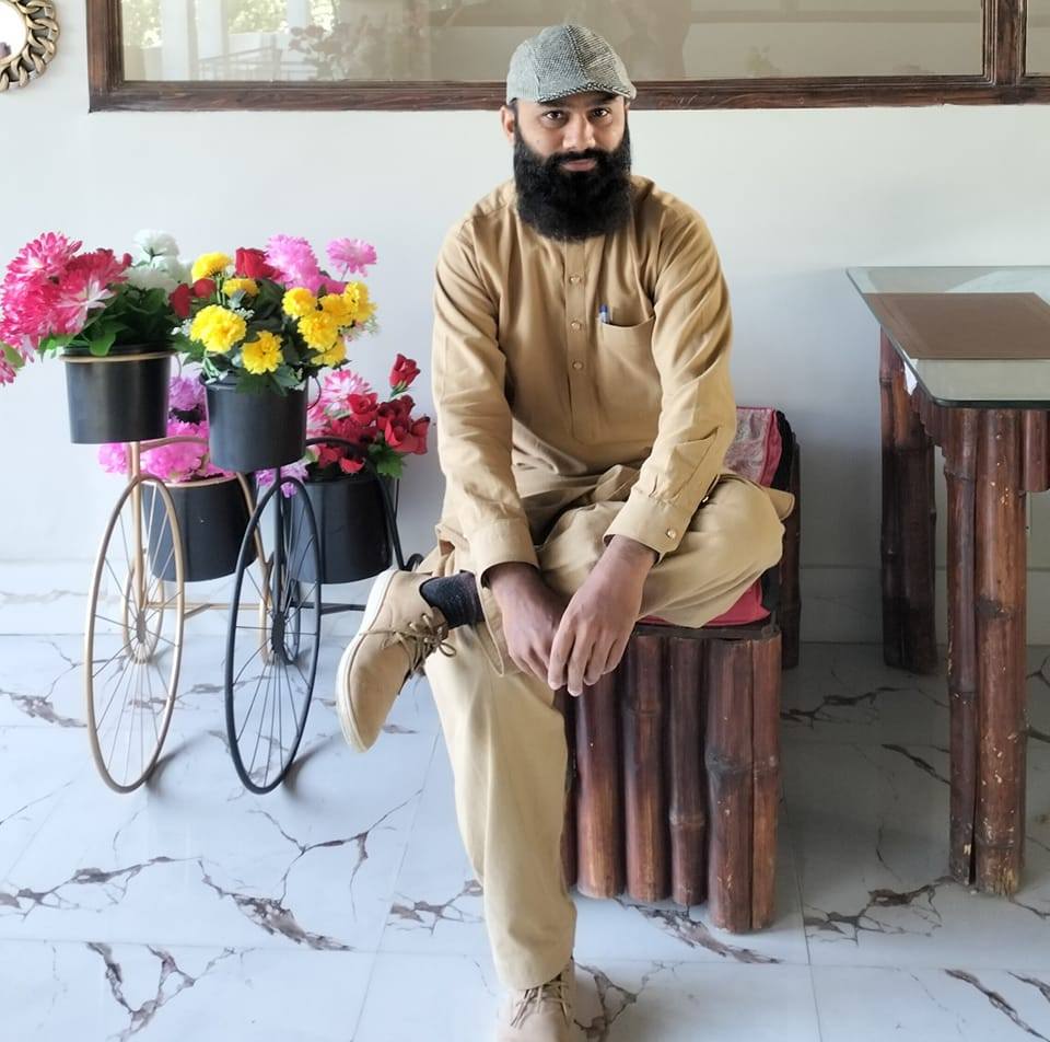 Qari Muhammad Riaz