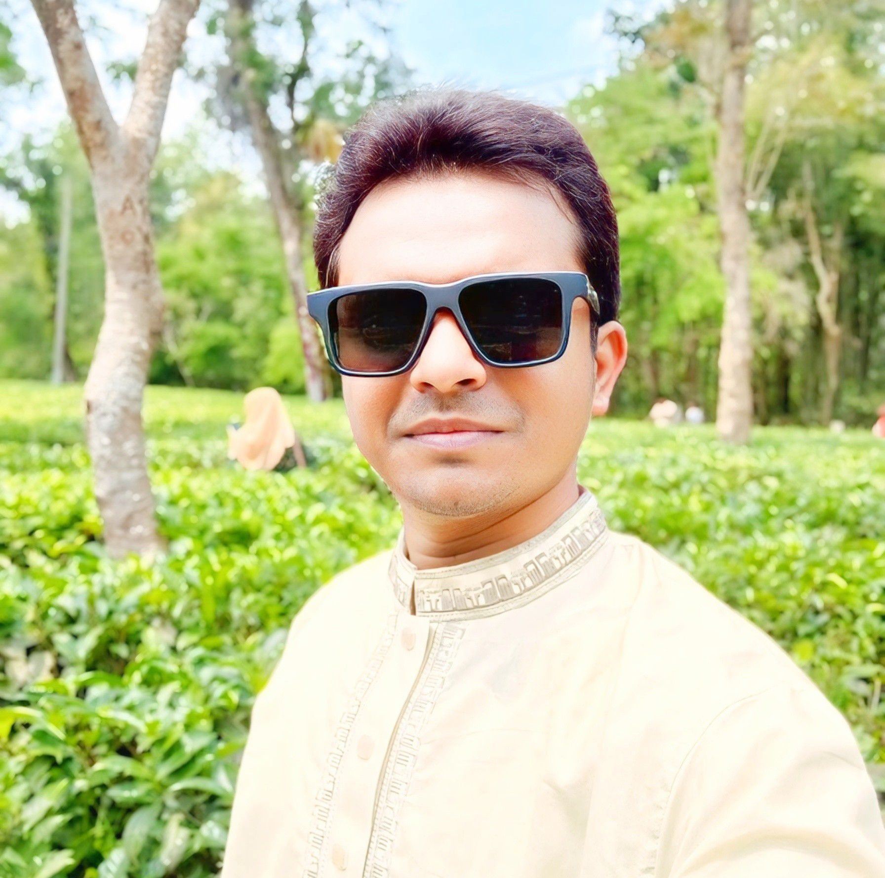 গত ১৪ই জুন শিবপুর সরকারি হাসপাতালে জরুরি বিভাগে চিকিৎসা নিতে আসেন