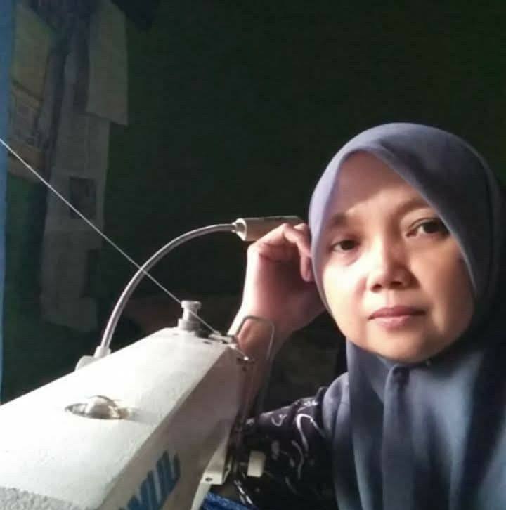 Caraku membuat tali sengkelit Selamat sore besty2 Qu Masih di depan ...