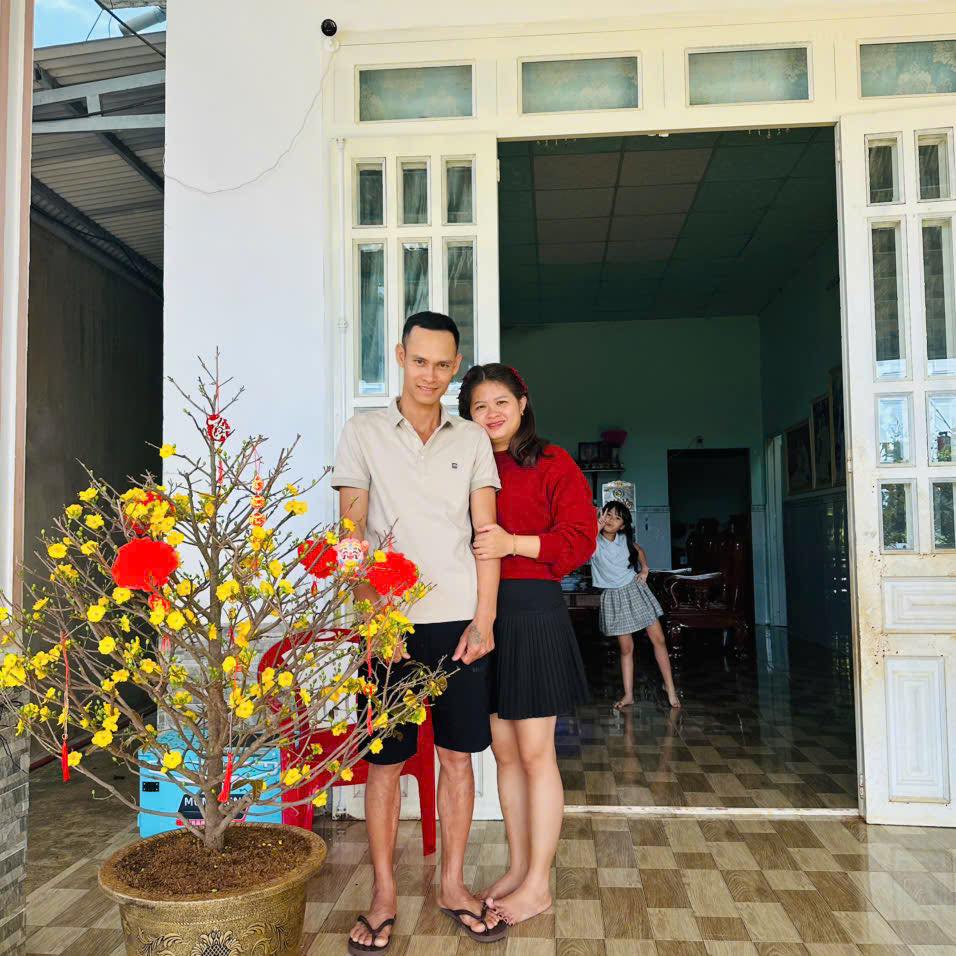 Trần - Câu chuyện quần rách của tít dc mn quan tâm dữ ta. Có ng kêu nhà ...
