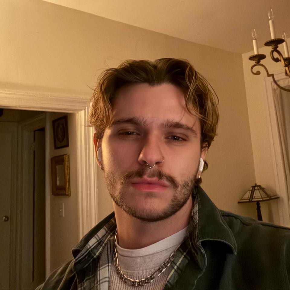 Ryan W Roth