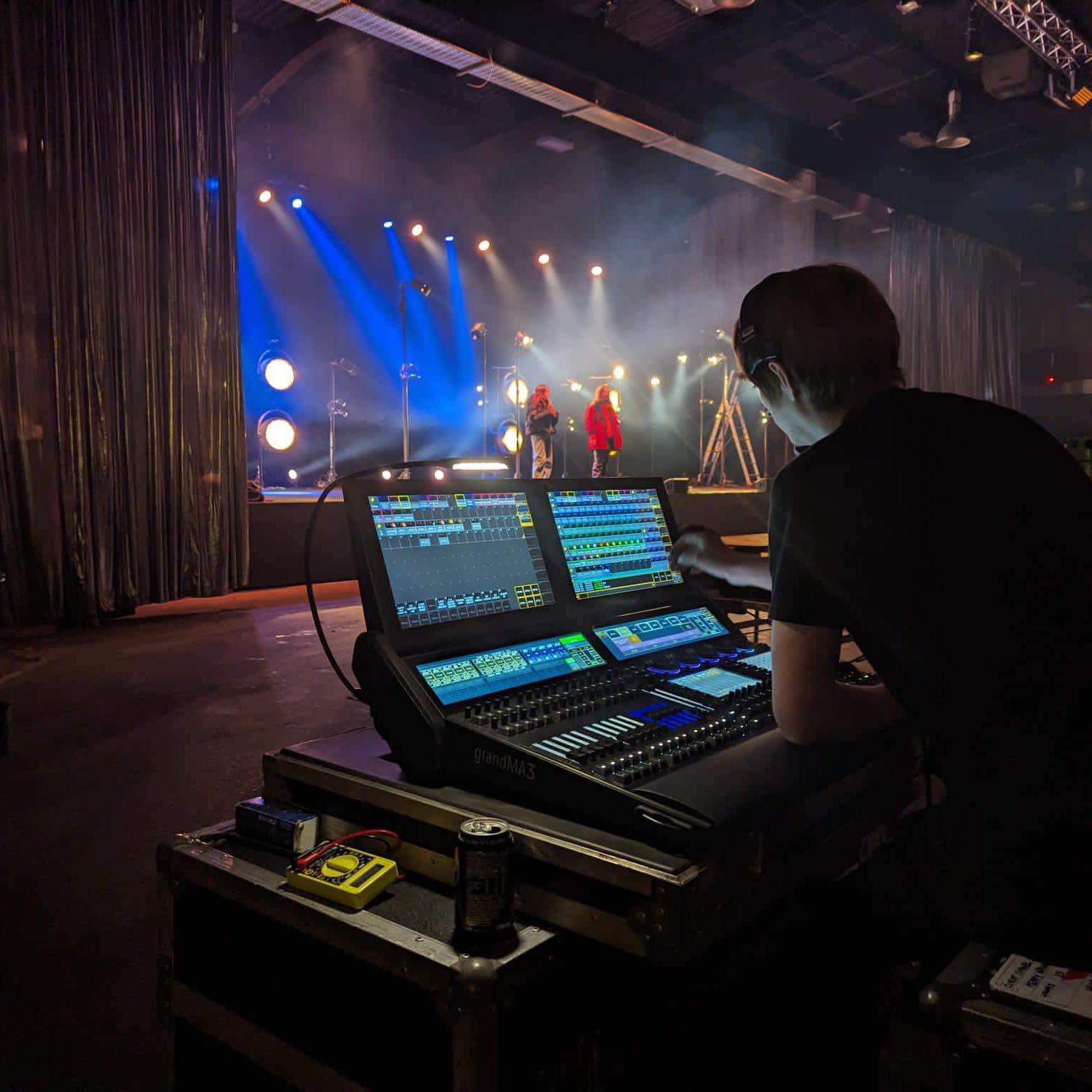 Everything Stage Lighting | Does anyone know if you can update Martin ...