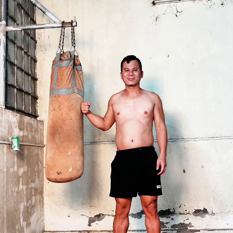 💥 Brutal Striking: Low Kick into Elbow 🥊 Master this lightning-fast ...
