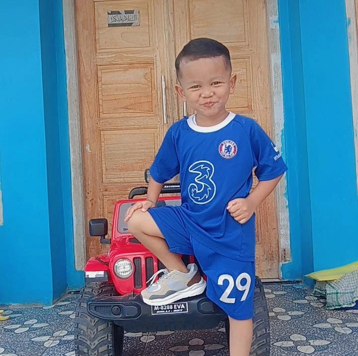 Neng Rini Sukandar