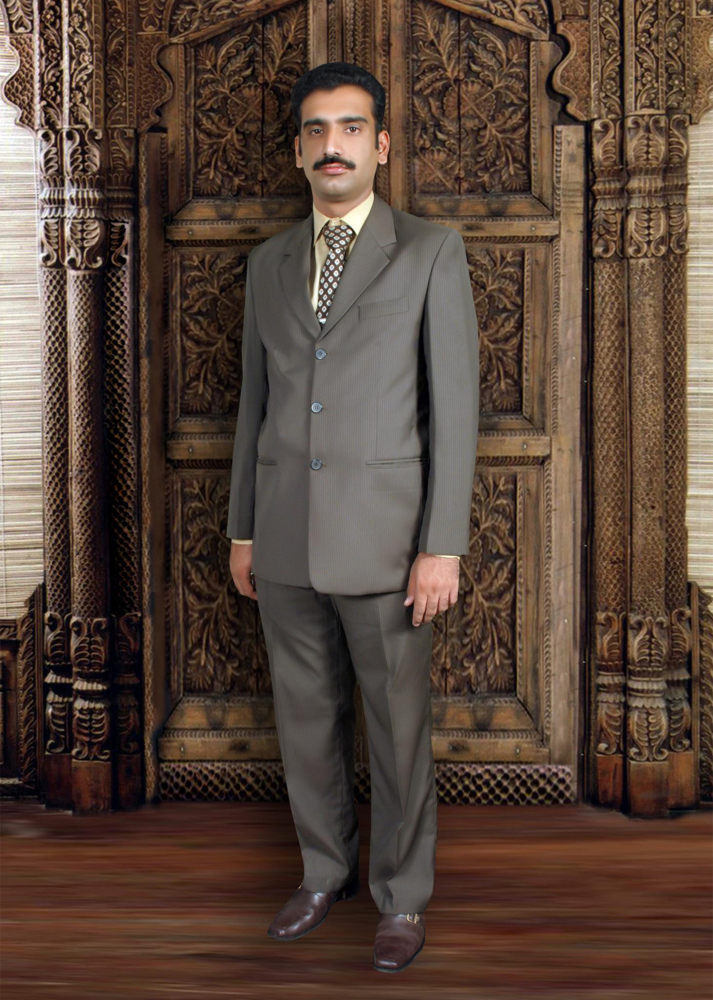 Taj Dry Fruit, located on Sixth Road, right opposite Amroz Peshawari ...