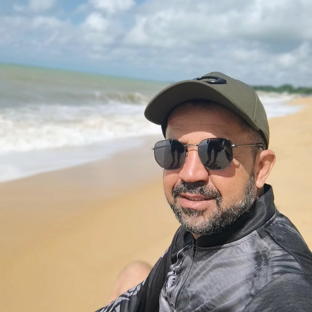 Rio anhanduizinho (Norte Sul) av Ernesto Geisel região vila Marcos ...