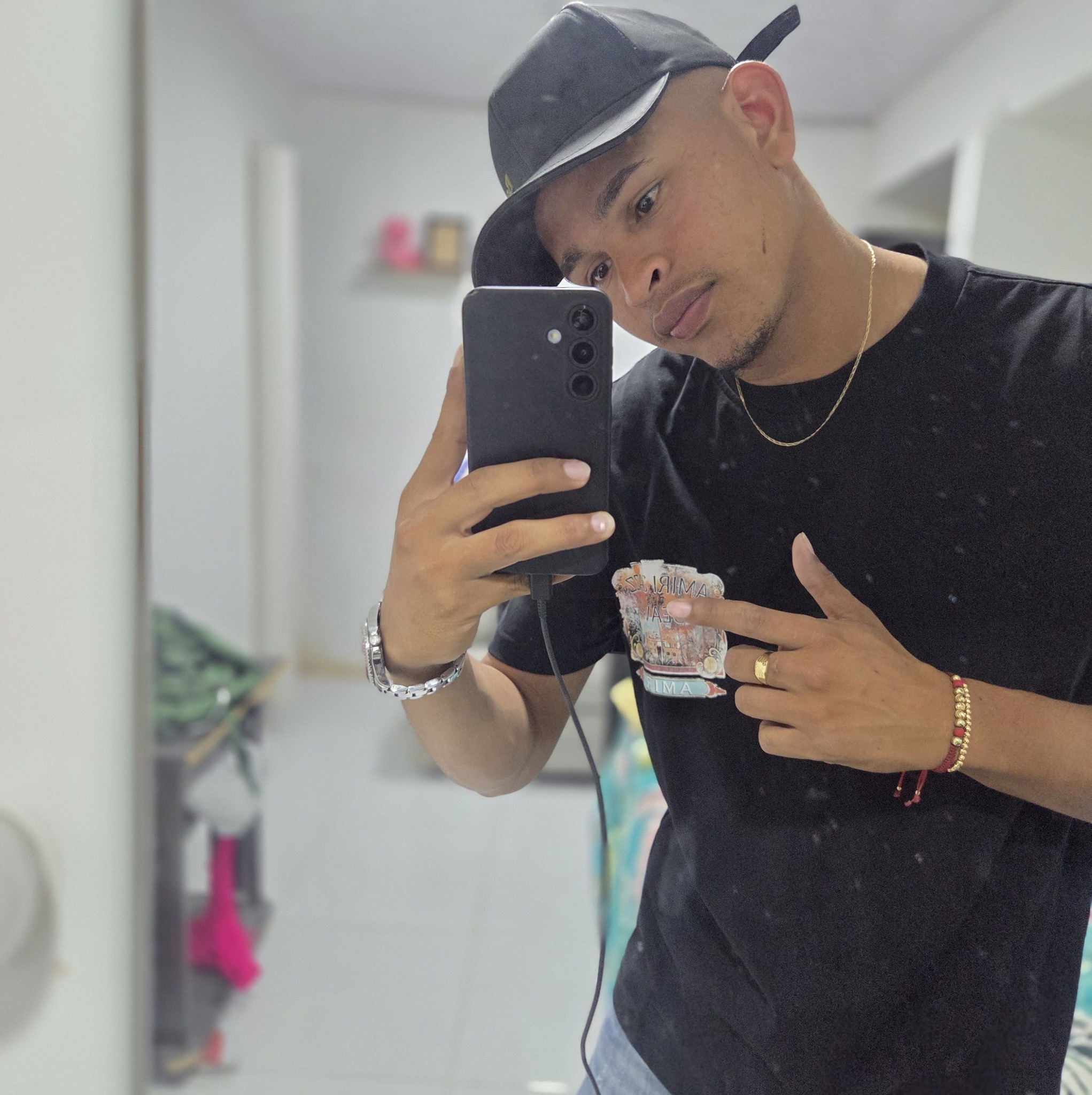 Ray Yimi
