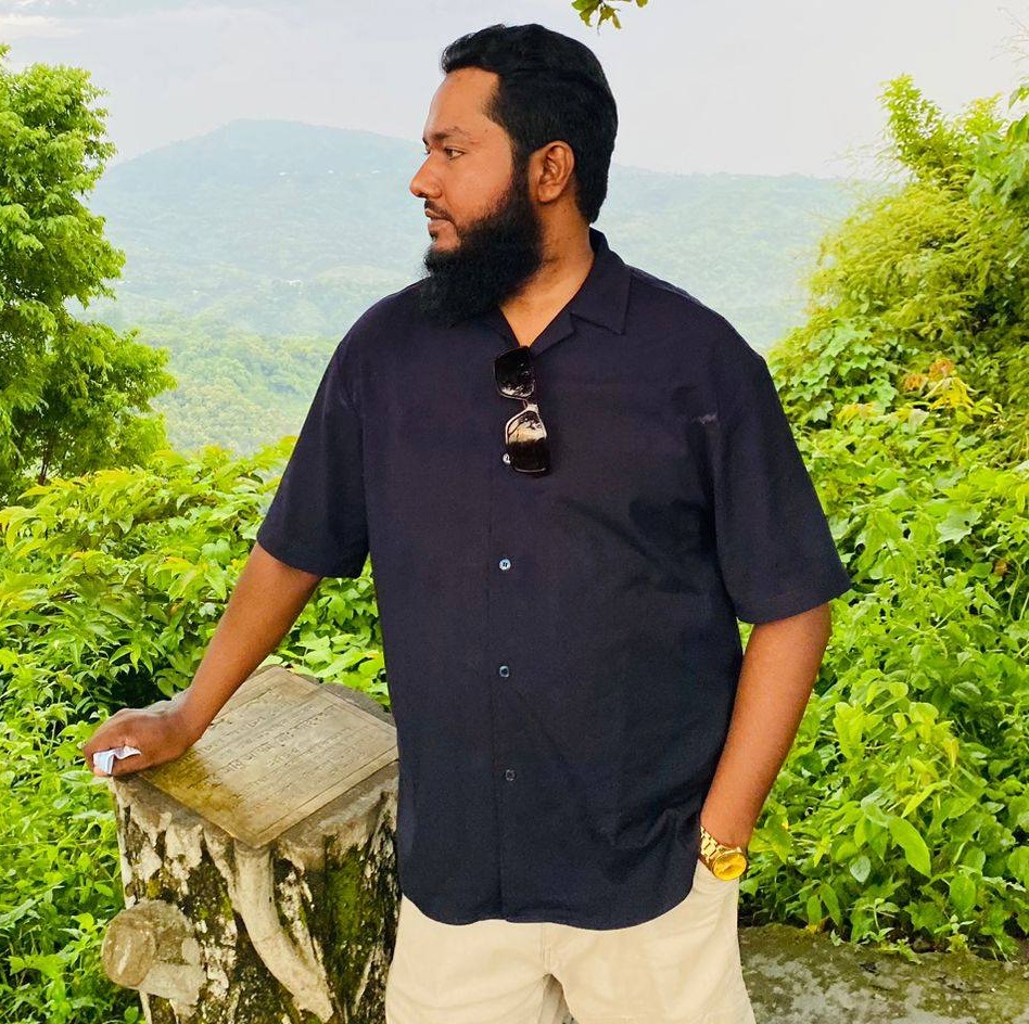 Momin Khan