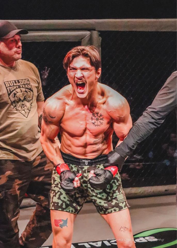 Fun fact: My father and I walk the exact same #mma #knockout # ...