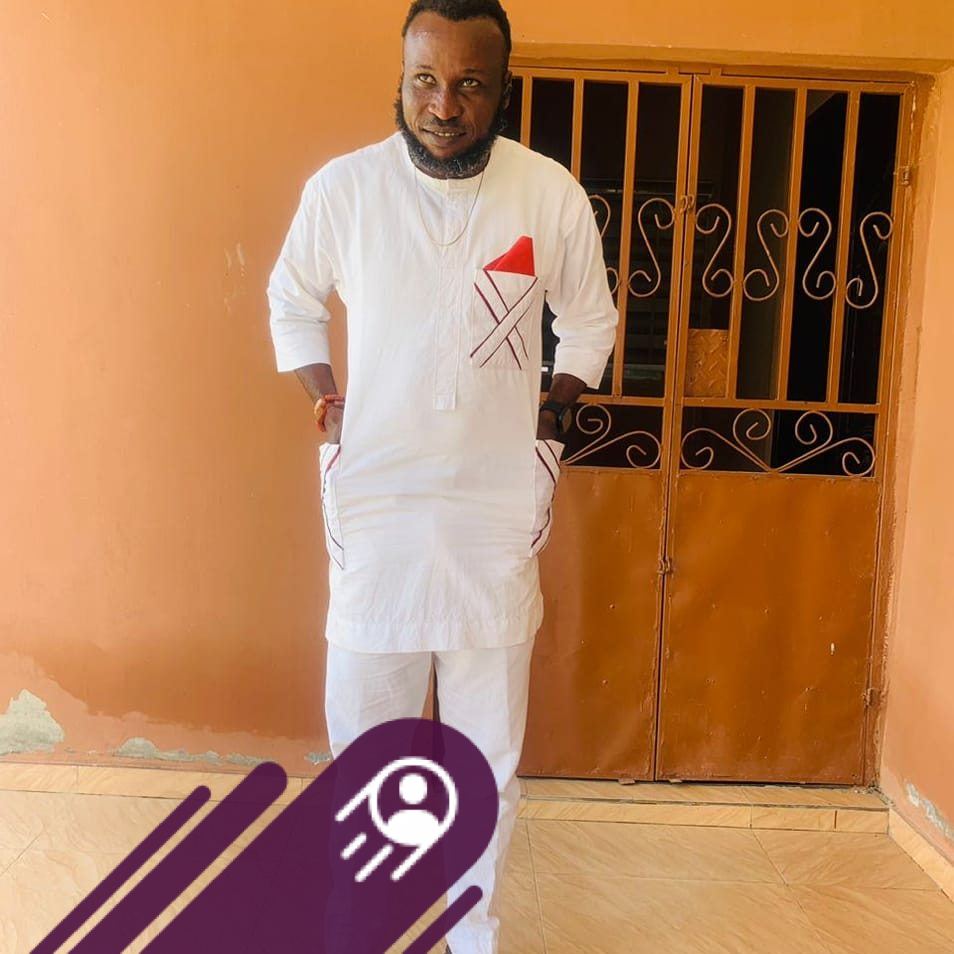 Make I dust am...... I fit see person wey go sponsor me.... Even if na ...