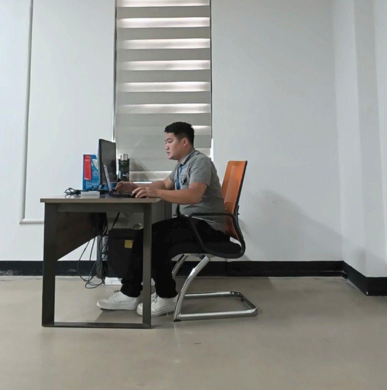 Nhặt được 2000 thì mất cái điện thoại Chán lắm cơ, thề lần sau thấy ...