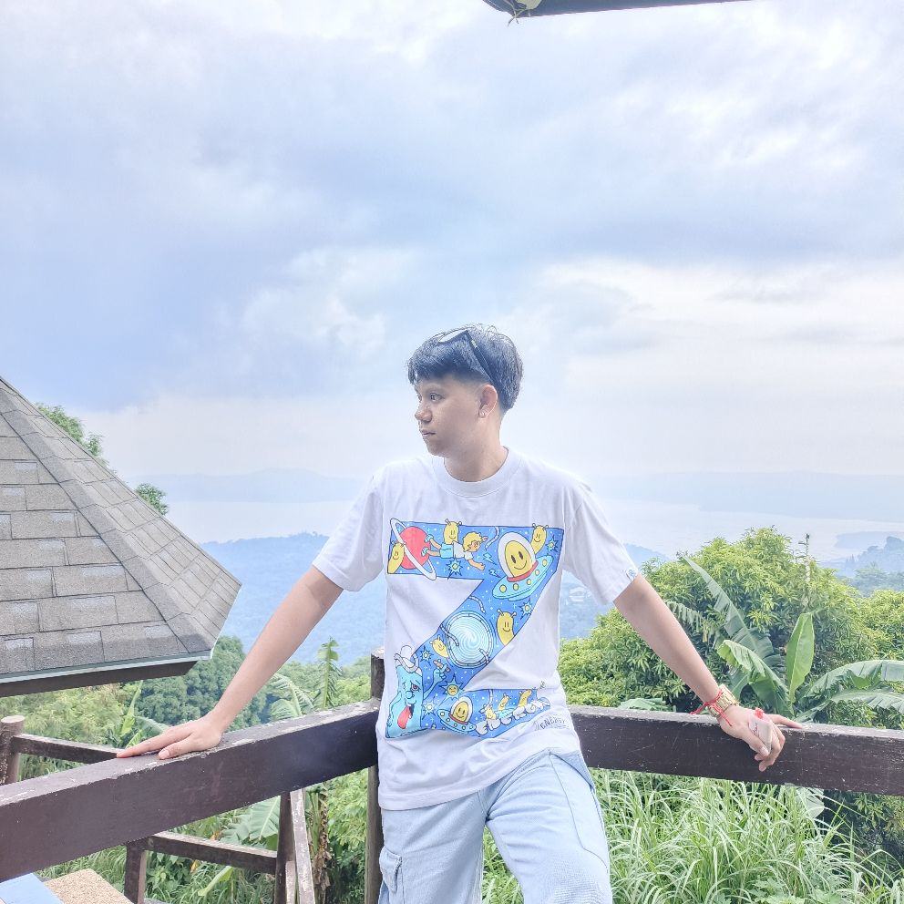Jayvee Castillo