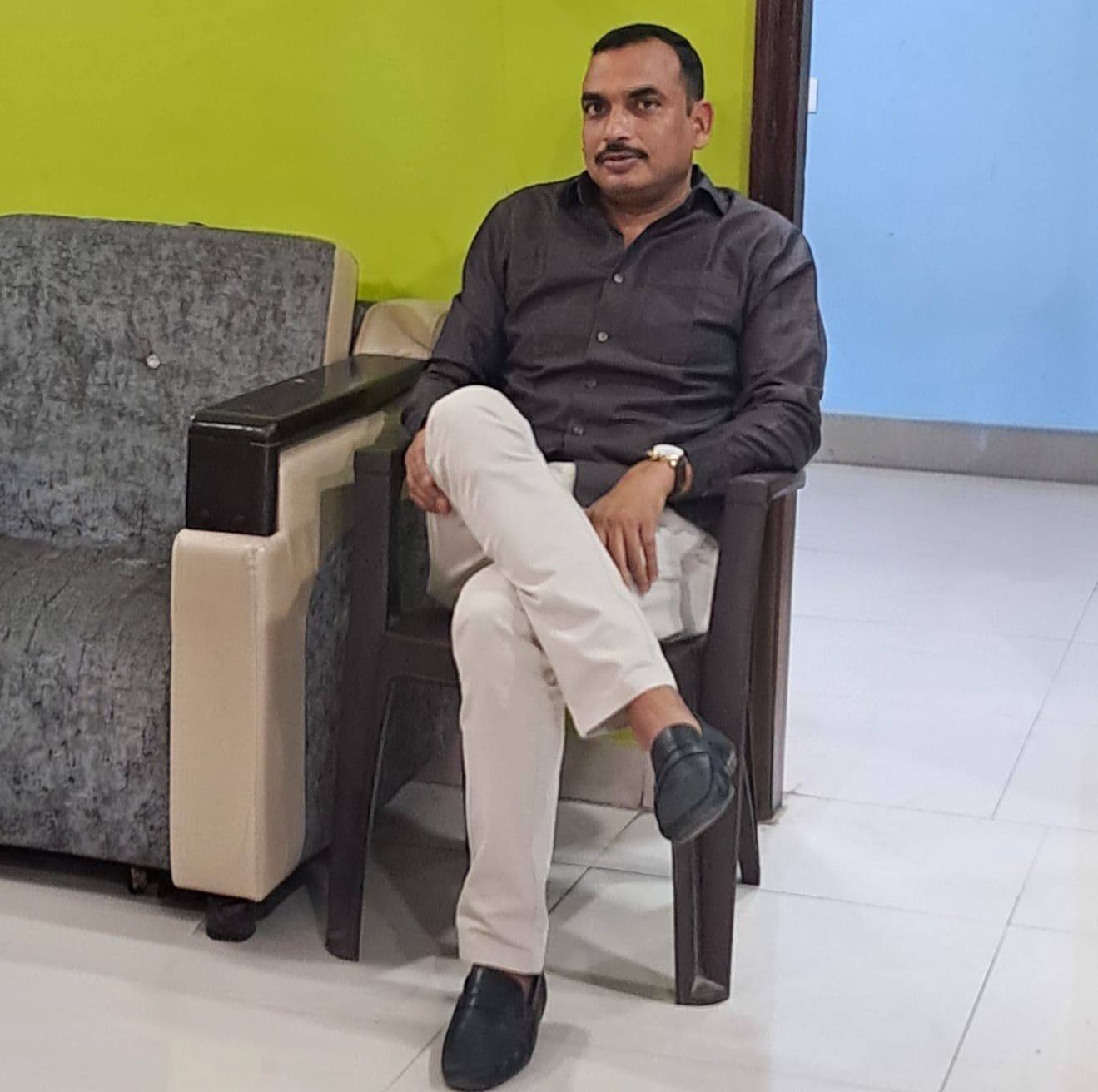 उन लोगों के लिए जो शहर में रहकर गांव भूले नहीं हैं ️ Chandan Rai # ...