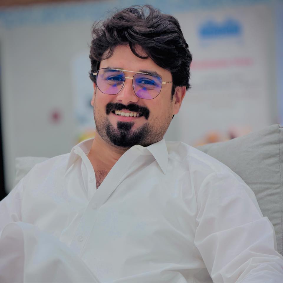 Charta che honesty we alta ba public support we... | What is going on