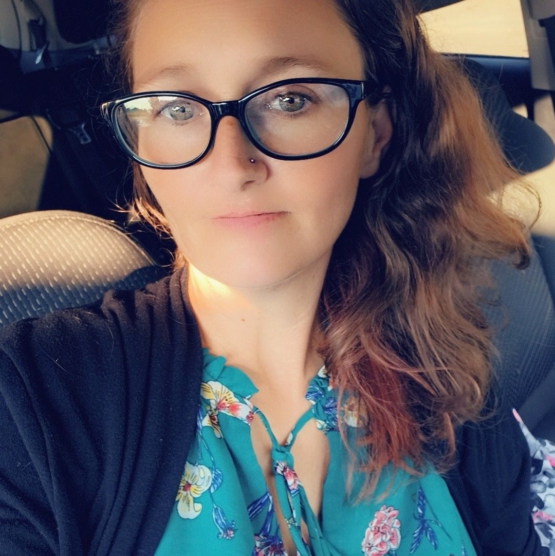 Amber Markham - Need help with a divorce anyone have in... | Facebook
