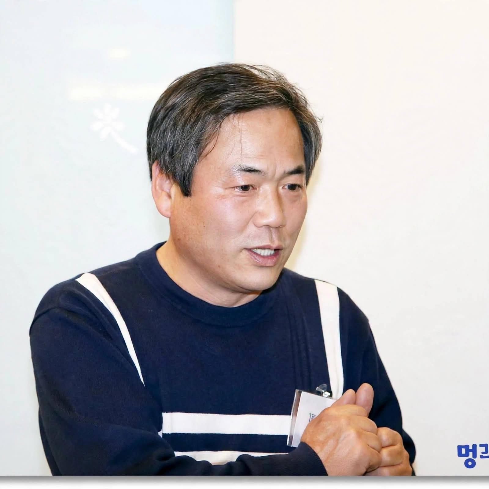 몽민몽 - 신천지를 주구리주창 외치다가 중단 스톱한 것!! 이사진 한장 때문인듯!! 정말 멍청한 민서기... | Facebook