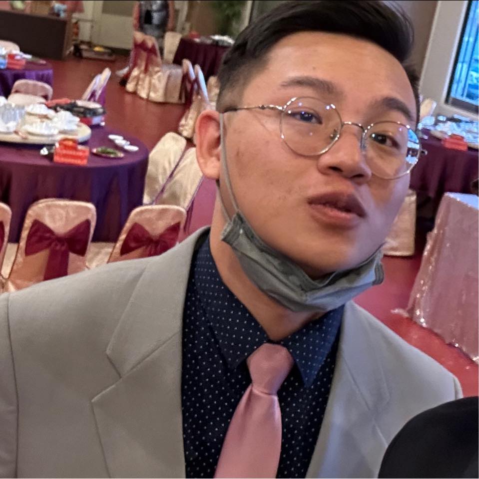 Yuwei Li