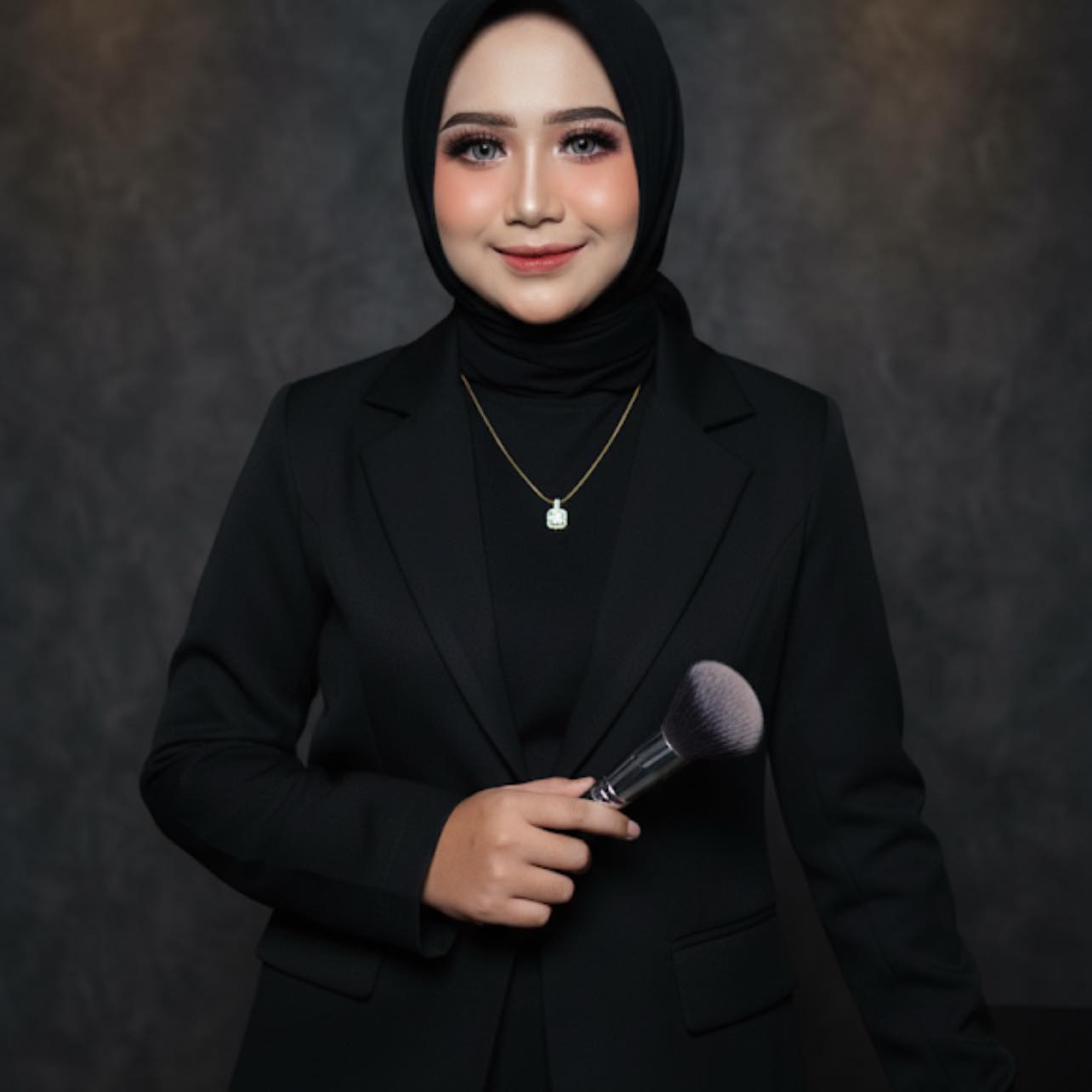 InHy Make Up