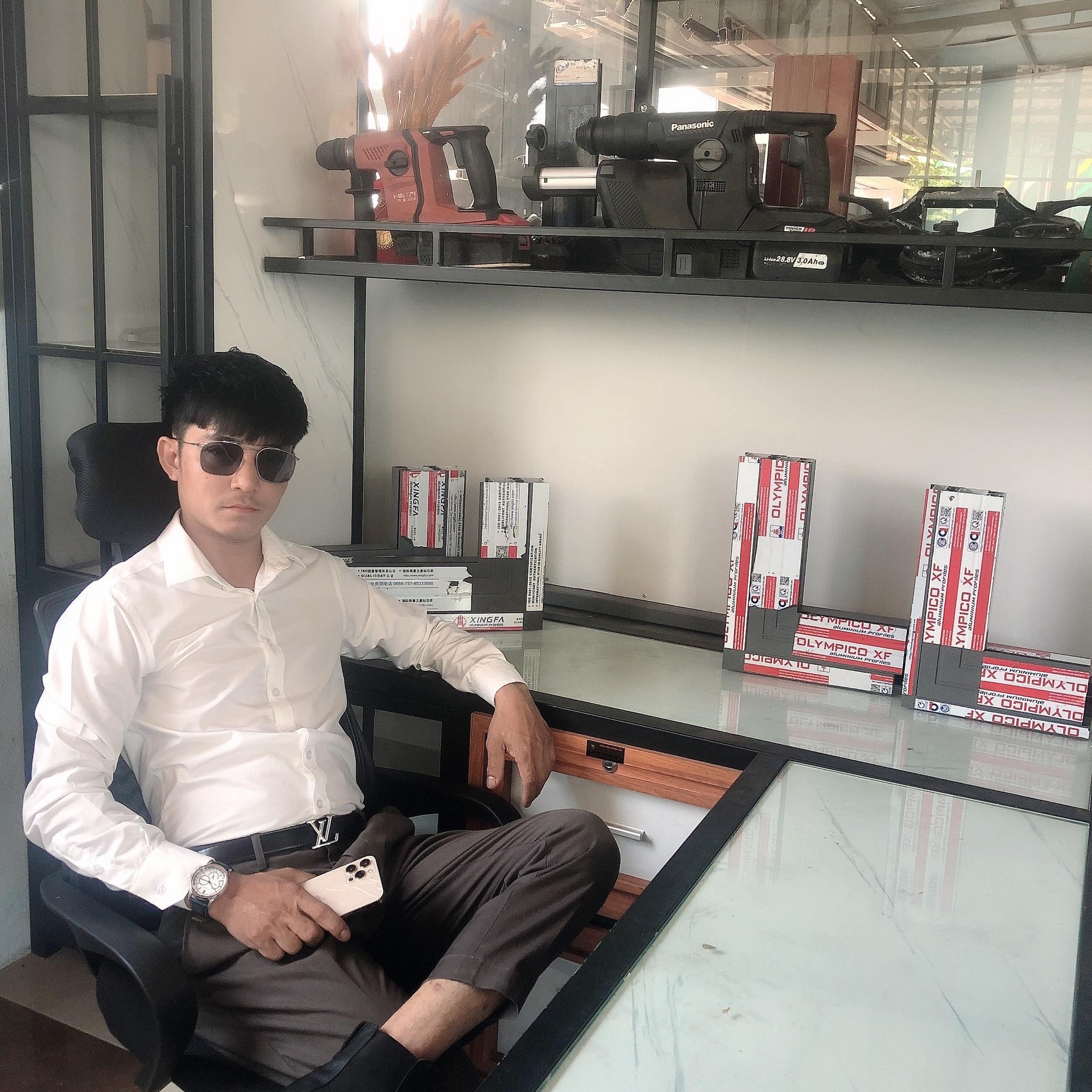(NL 👇) 𝐄𝐭 𝐬𝐢 𝐯𝐨𝐬 𝐨𝐮𝐭𝐢𝐥𝐬 𝐥𝐨𝐮𝐫𝐝𝐬 𝐬𝐞𝐦𝐛𝐥𝐚𝐢𝐞𝐧𝐭 𝐩𝐫𝐞𝐬𝐪𝐮𝐞 𝐬𝐚𝐧𝐬 𝐩𝐨𝐢𝐝𝐬 ? 👀 L’EXO ...