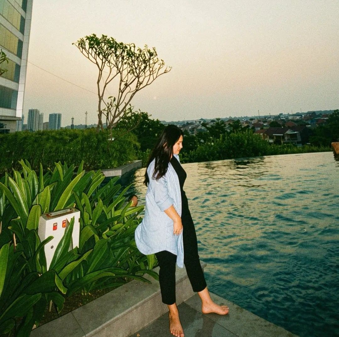 Desty Wuland