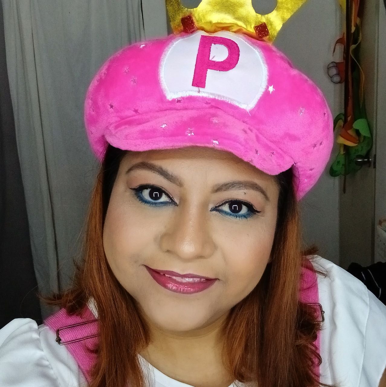 Moni K Contreras