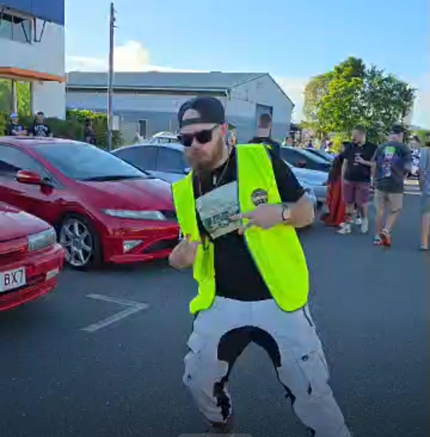 Cairns Cars & Coffee Sponsored by Autobarn Cairns Smithfield | WOLF ...