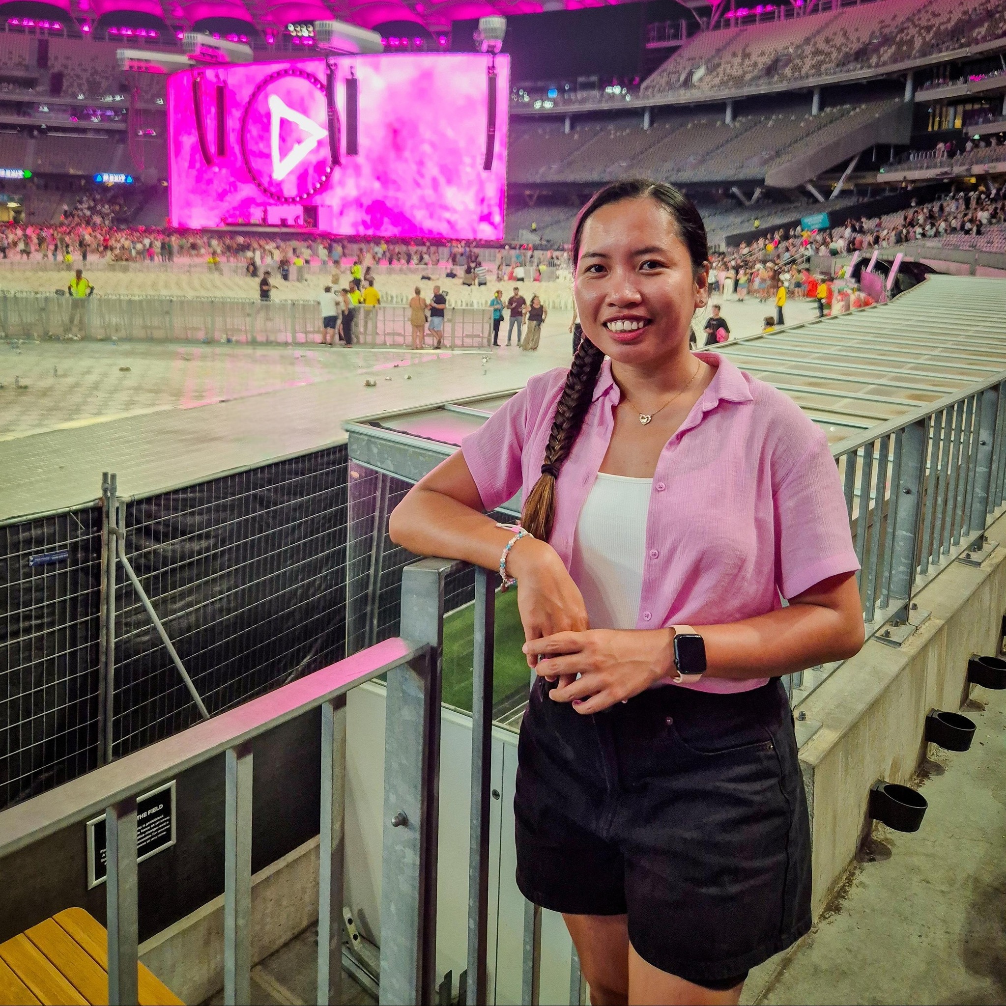 Ed Sheeran - Camera 🎶 Loop Tour in Perth, Western Australia 🇦🇺 ...