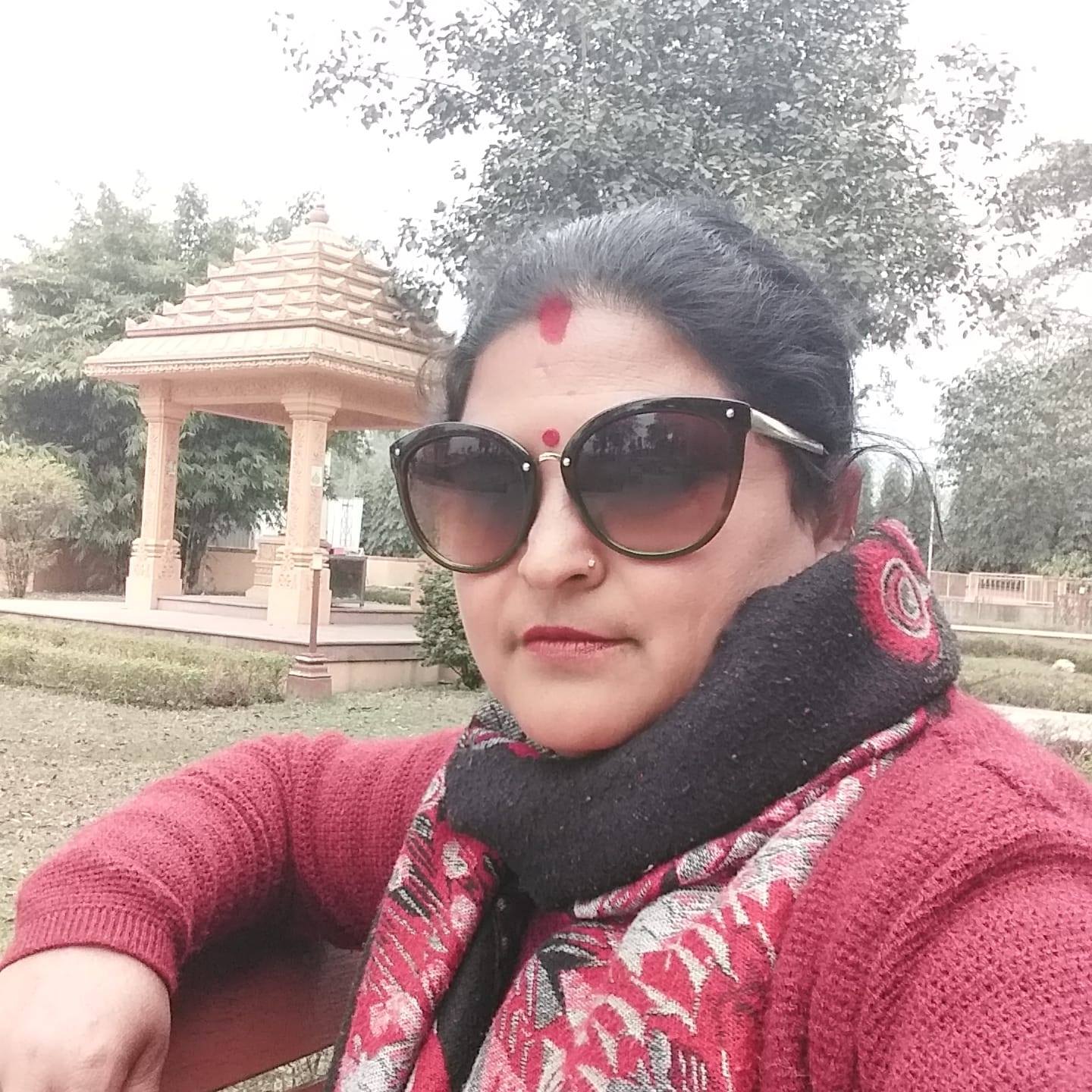 Happy couple #goviralpost #nonfollowers #original | Sobita Thapa Adhikari