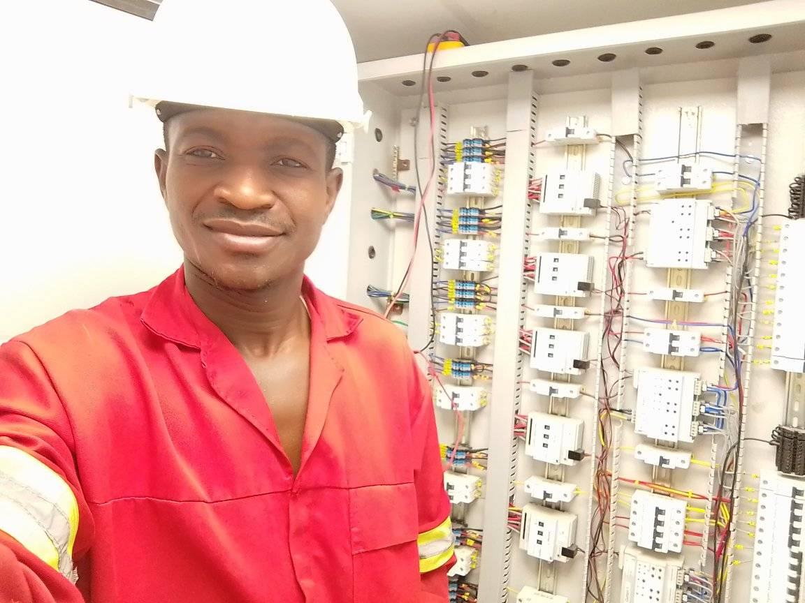 SOLAR/INVERTER REPAIR SERVICES in Nigeria 🇳🇬 | How do i calculate the ...