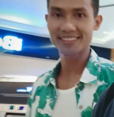 Ficus Microcarpa With Abang Fairuz Galeri Pak Idhi | Johan Andi