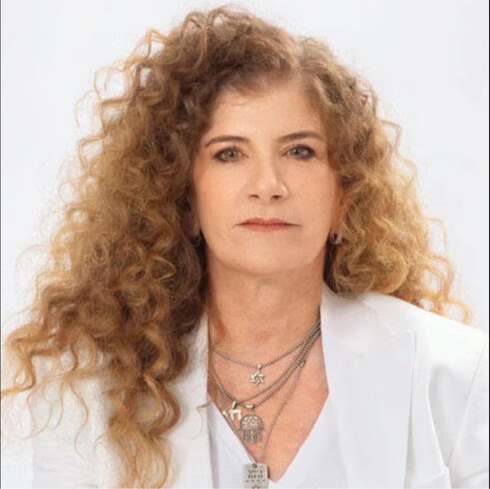 מירב טל