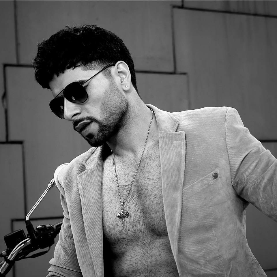 Wahid Bhat - Not your routine Morning Cardio Sunshine 🫰🏼... | Facebook