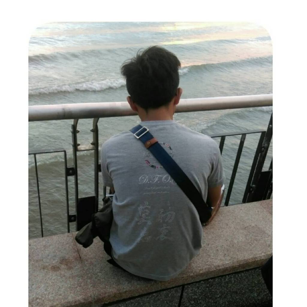 請問各位神通廣大的版友，上水站或弘大附近有集運公司嗎？找了好多家幾乎都在東大門，預計一定會用空運，準備爆買一波，但能不自己扛貨到東大門是最好的 ...