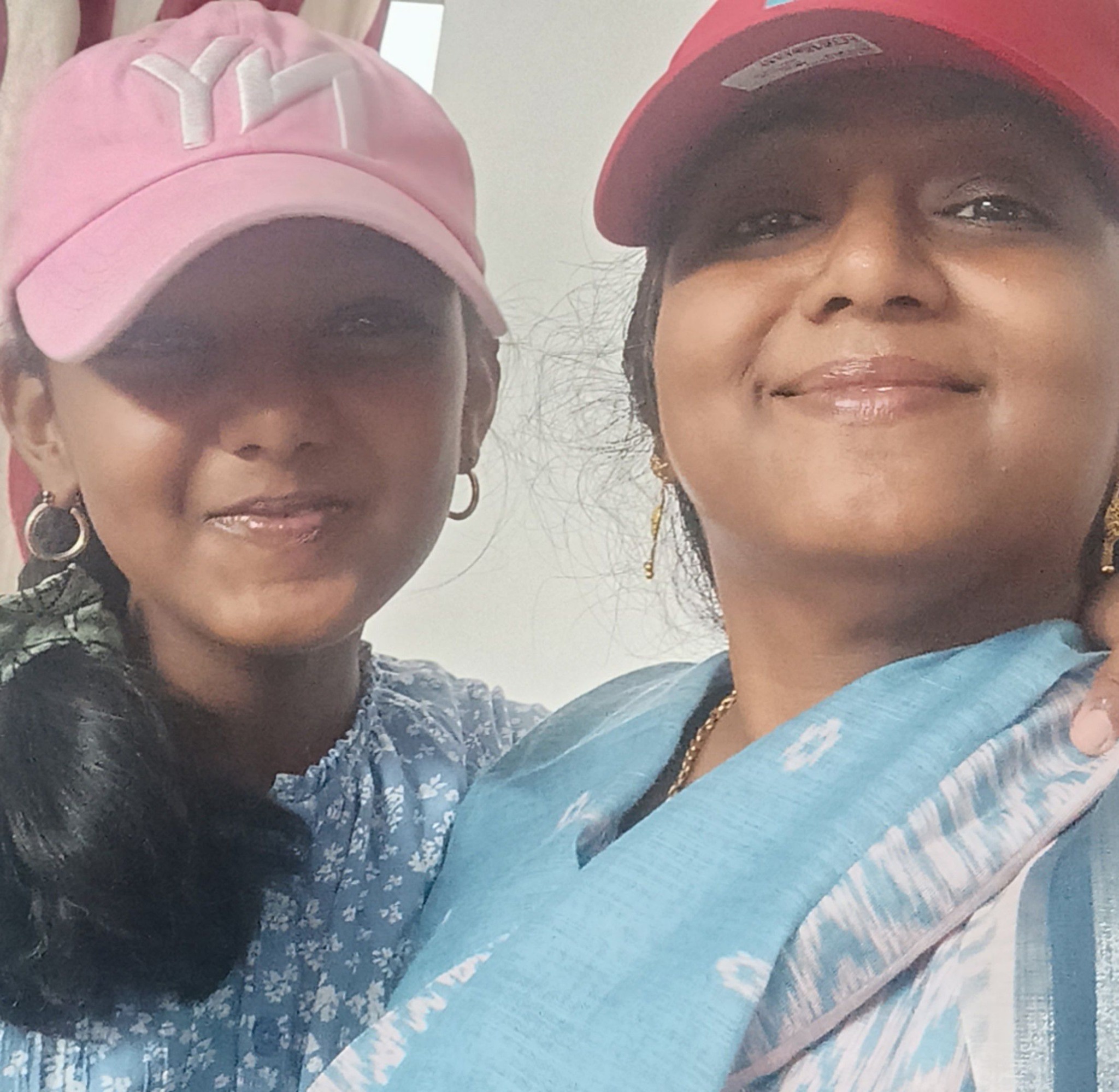 Actress Manju Pathrose wearing Our Signature Nilavilakku Jumka 🤩 # ...