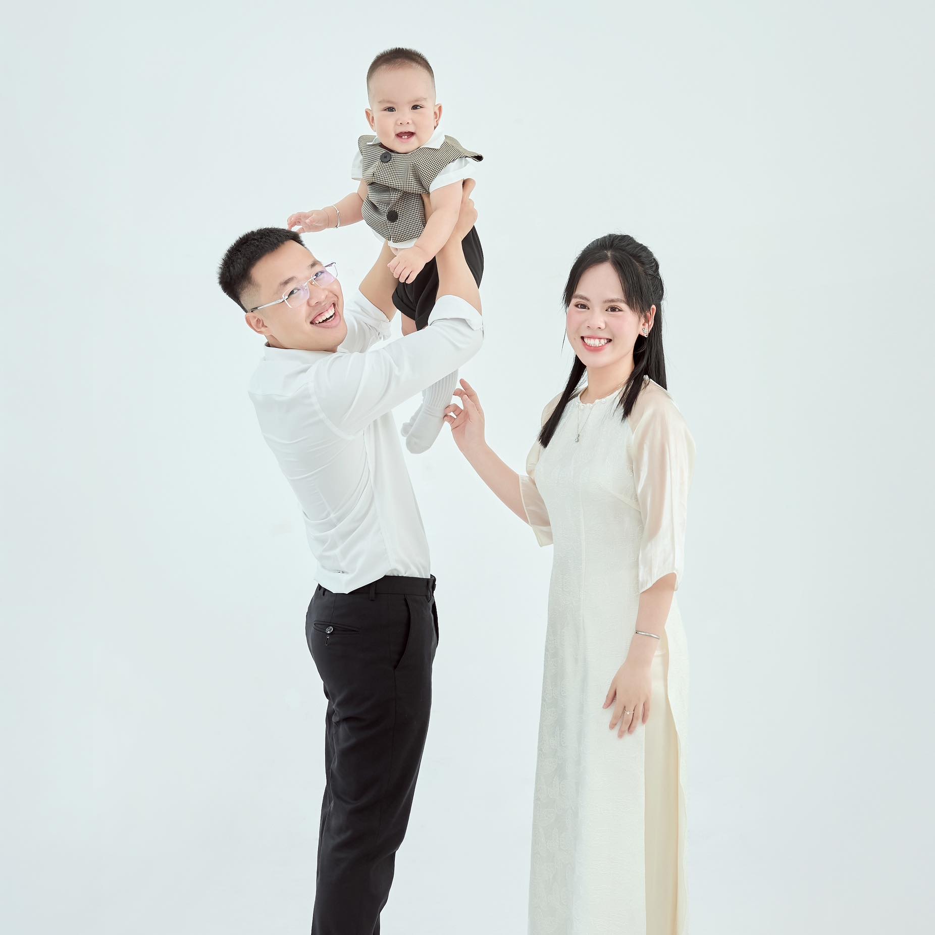 Otofun | Các bác cho e hỏi thế này có bị gọi vượt đèn đỏ k ạ .đèn dưới ...
