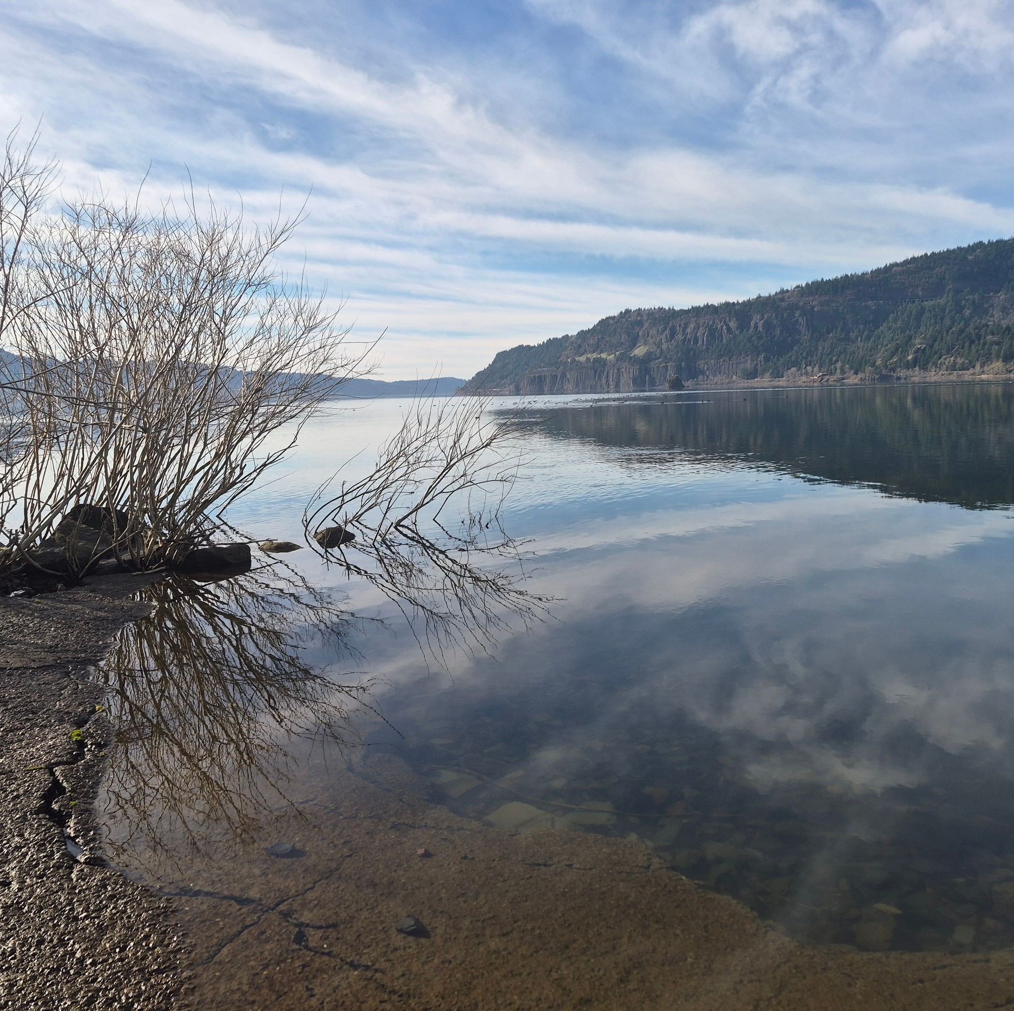 The Hood River Happenings | Facebook