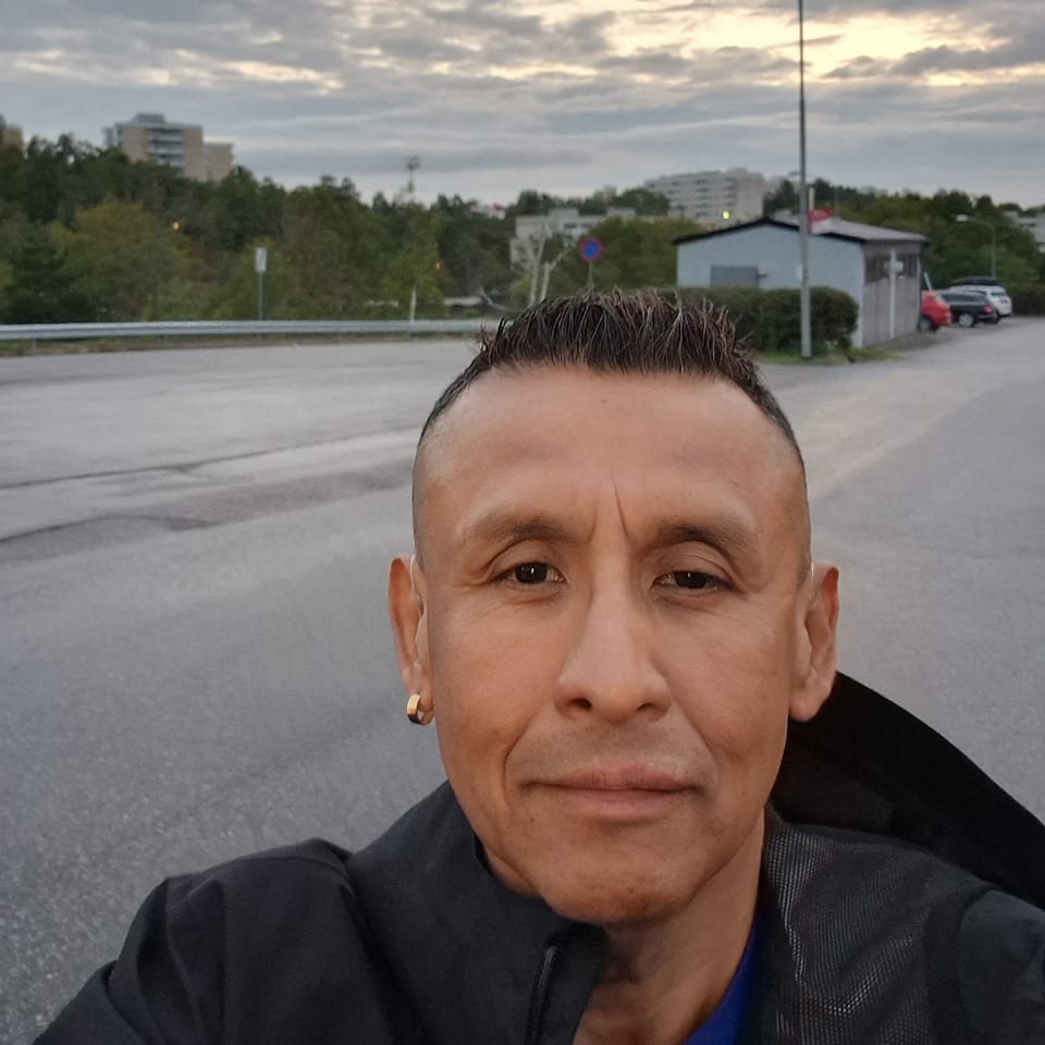 Hola busco amistad platicar o ver algo mas si se da soy de pueblo libre ...